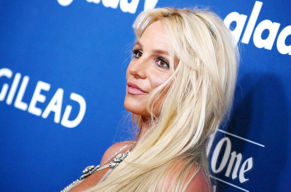 Britney Spears seguirá bajo tutela legal de su padre hasta ...